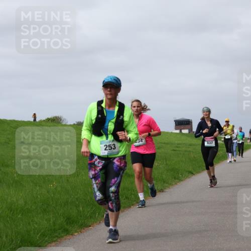 04.05.2025 - 8. Wedeler Halbmarathon Yannick Fuchs http://msf.ph/oto/7825502 04.05.2025 11:54:47 Laufen 253, 837 meine-sportfotos.de