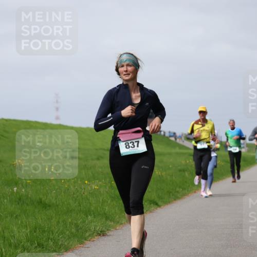 04.05.2025 - 8. Wedeler Halbmarathon Yannick Fuchs http://msf.ph/oto/7825532 04.05.2025 11:54:49 Laufen 837 meine-sportfotos.de