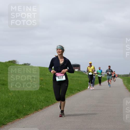 04.05.2025 - 8. Wedeler Halbmarathon Yannick Fuchs http://msf.ph/oto/7825580 04.05.2025 11:54:50 Laufen 64, 837 meine-sportfotos.de