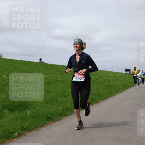 04.05.2025 - 8. Wedeler Halbmarathon Yannick Fuchs http://msf.ph/oto/7825625 04.05.2025 11:54:52 Laufen 837 meine-sportfotos.de