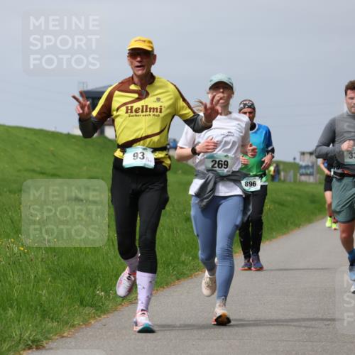04.05.2025 - 8. Wedeler Halbmarathon Yannick Fuchs http://msf.ph/oto/7825640 04.05.2025 11:54:54 Laufen 93, 269, 896, 335 meine-sportfotos.de