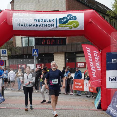 04.05.2025 - 8. Wedeler Halbmarathon Felixshl http://msf.ph/oto/7825641 04.05.2025 12:02:08 Ziel 661 meine-sportfotos.de