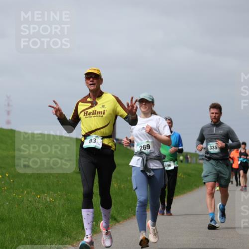 04.05.2025 - 8. Wedeler Halbmarathon Yannick Fuchs http://msf.ph/oto/7825689 04.05.2025 11:54:55 Laufen 93, 269, 896, 335 meine-sportfotos.de