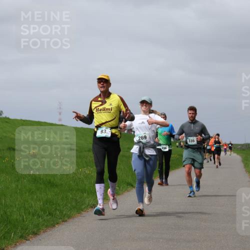 04.05.2025 - 8. Wedeler Halbmarathon Yannick Fuchs http://msf.ph/oto/7825731 04.05.2025 11:54:56 Laufen 93, 269, 896, 335 meine-sportfotos.de