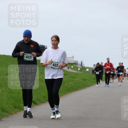 04.05.2025 - 8. Wedeler Halbmarathon Yannick Fuchs http://msf.ph/oto/7825762 04.05.2025 11:32:41 Laufen 423, 422 meine-sportfotos.de