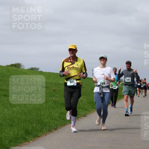 04.05.2025 - 8. Wedeler Halbmarathon Yannick Fuchs http://msf.ph/oto/7825773 04.05.2025 11:54:57 Laufen 93, 269, 896, 335 meine-sportfotos.de