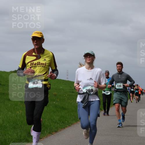 04.05.2025 - 8. Wedeler Halbmarathon Yannick Fuchs http://msf.ph/oto/7825803 04.05.2025 11:54:58 Laufen 93, 269, 335, 896 meine-sportfotos.de