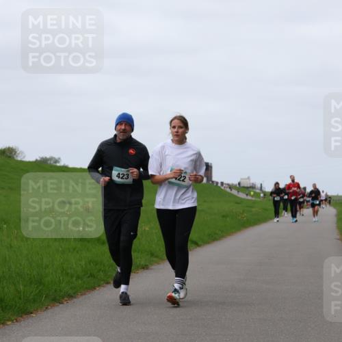 04.05.2025 - 8. Wedeler Halbmarathon Yannick Fuchs http://msf.ph/oto/7825813 04.05.2025 11:32:44 Laufen 423, 22 meine-sportfotos.de