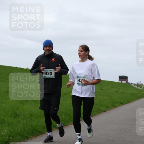 04.05.2025 - 8. Wedeler Halbmarathon Yannick Fuchs http://msf.ph/oto/7825833 04.05.2025 11:32:46 Laufen 423, 42 meine-sportfotos.de