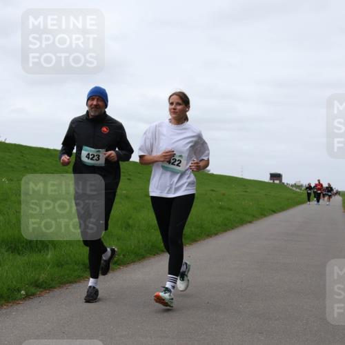 04.05.2025 - 8. Wedeler Halbmarathon Yannick Fuchs http://msf.ph/oto/7825872 04.05.2025 11:32:47 Laufen 423, 22 meine-sportfotos.de