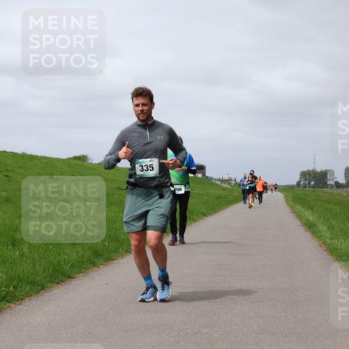 04.05.2025 - 8. Wedeler Halbmarathon Yannick Fuchs http://msf.ph/oto/7825877 04.05.2025 11:55:01 Laufen 335, 1896 meine-sportfotos.de