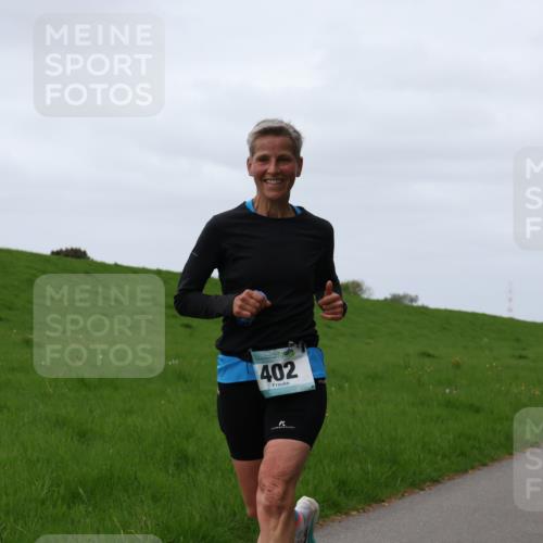 04.05.2025 - 8. Wedeler Halbmarathon Yannick Fuchs http://msf.ph/oto/7825930 04.05.2025 11:33:00 Laufen 402, 597, 598 meine-sportfotos.de