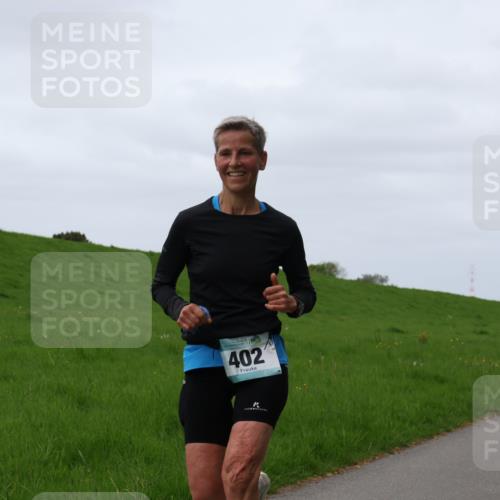 04.05.2025 - 8. Wedeler Halbmarathon Yannick Fuchs http://msf.ph/oto/7825935 04.05.2025 11:33:00 Laufen 402, 597, 598 meine-sportfotos.de