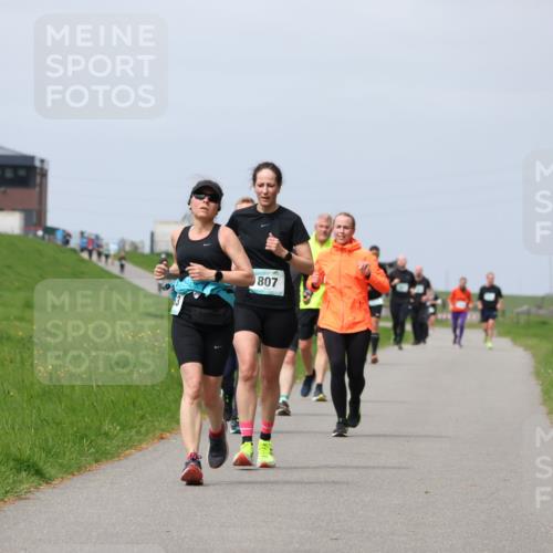 04.05.2025 - 8. Wedeler Halbmarathon Yannick Fuchs http://msf.ph/oto/7825953 04.05.2025 11:55:05 Laufen 807 meine-sportfotos.de