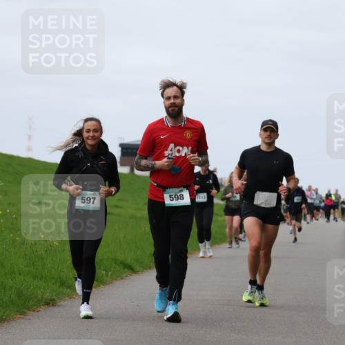 04.05.2025 - 8. Wedeler Halbmarathon Yannick Fuchs http://msf.ph/oto/7825955 04.05.2025 11:33:01 Laufen 597, 598, 1113 meine-sportfotos.de