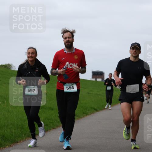 04.05.2025 - 8. Wedeler Halbmarathon Yannick Fuchs http://msf.ph/oto/7826001 04.05.2025 11:33:04 Laufen 597, 598, 1113 meine-sportfotos.de