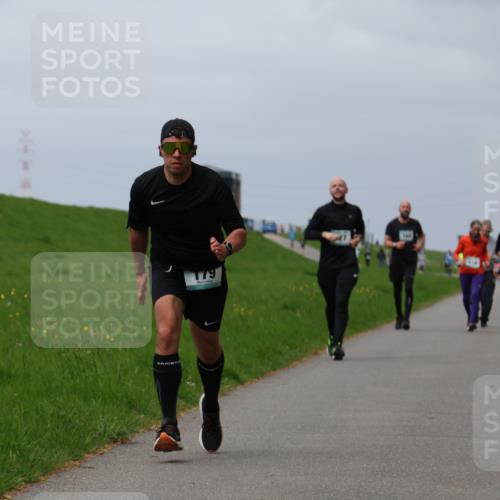 04.05.2025 - 8. Wedeler Halbmarathon Yannick Fuchs http://msf.ph/oto/7826209 04.05.2025 11:55:30 Laufen 179 meine-sportfotos.de