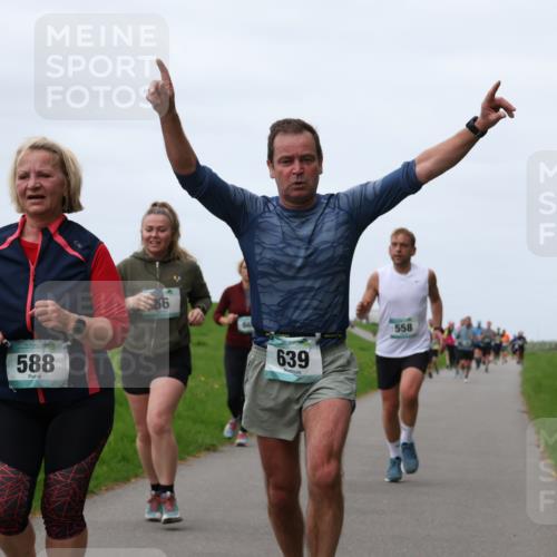 04.05.2025 - 8. Wedeler Halbmarathon Yannick Fuchs http://msf.ph/oto/7826236 04.05.2025 11:33:15 Laufen 588, 639, 558 meine-sportfotos.de