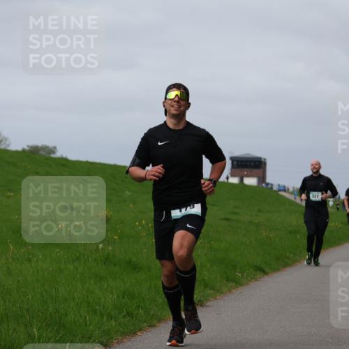 04.05.2025 - 8. Wedeler Halbmarathon Yannick Fuchs http://msf.ph/oto/7826249 04.05.2025 11:55:31 Laufen 179, 327, 414, 121 meine-sportfotos.de