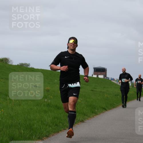 04.05.2025 - 8. Wedeler Halbmarathon Yannick Fuchs http://msf.ph/oto/7826253 04.05.2025 11:55:32 Laufen 322 meine-sportfotos.de