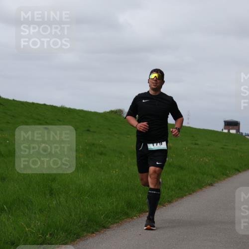 04.05.2025 - 8. Wedeler Halbmarathon Yannick Fuchs http://msf.ph/oto/7826287 04.05.2025 11:55:32 Laufen 179 meine-sportfotos.de