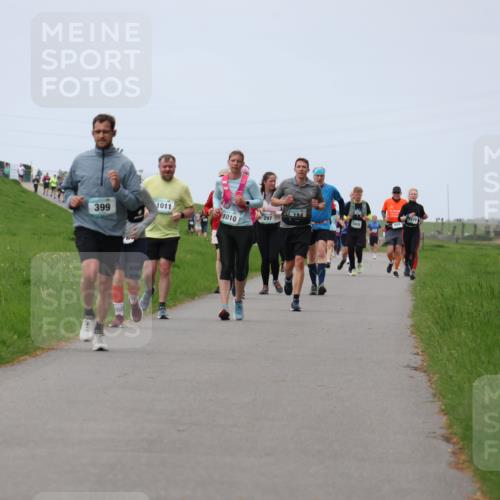 04.05.2025 - 8. Wedeler Halbmarathon Yannick Fuchs http://msf.ph/oto/7826389 04.05.2025 11:33:22 Laufen 399, 1011, 184, 14 meine-sportfotos.de