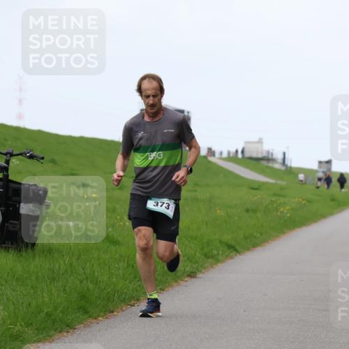 04.05.2025 - 8. Wedeler Halbmarathon Yannick Fuchs http://msf.ph/oto/7826390 04.05.2025 11:13:43 Laufen 373 meine-sportfotos.de