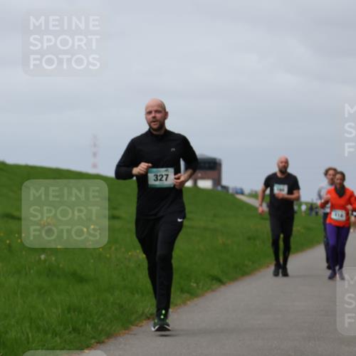 04.05.2025 - 8. Wedeler Halbmarathon Yannick Fuchs http://msf.ph/oto/7826401 04.05.2025 11:55:38 Laufen 327 meine-sportfotos.de