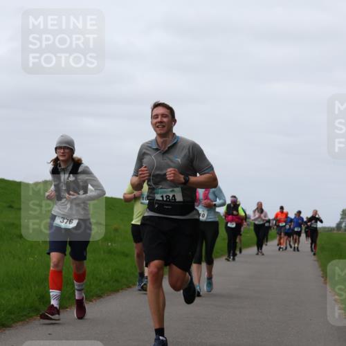 04.05.2025 - 8. Wedeler Halbmarathon Yannick Fuchs http://msf.ph/oto/7826592 04.05.2025 11:33:37 Laufen 376, 184, 10 meine-sportfotos.de