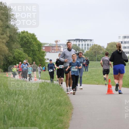 04.05.2025 - 8. Wedeler Halbmarathon Yannick Fuchs http://msf.ph/oto/7826684 04.05.2025 11:14:06 Laufen 919, 1174 meine-sportfotos.de