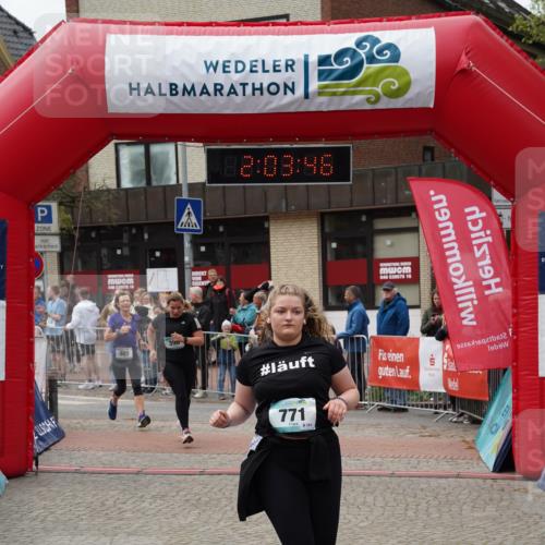 04.05.2025 - 8. Wedeler Halbmarathon Felixshl http://msf.ph/oto/7826721 04.05.2025 12:03:44 Ziel 307, 396, 733, 734, 771 meine-sportfotos.de