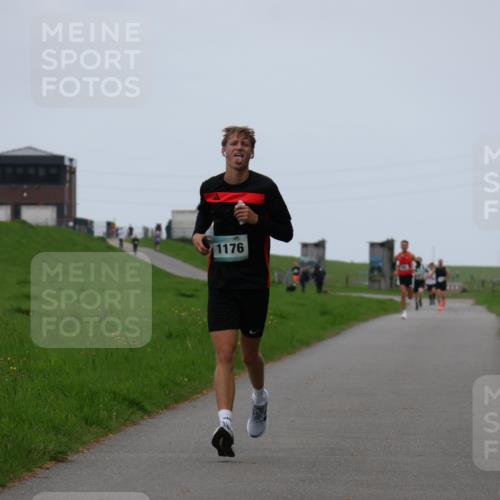 04.05.2025 - 8. Wedeler Halbmarathon Yannick Fuchs http://msf.ph/oto/7826755 04.05.2025 11:14:13 Laufen 1176 meine-sportfotos.de