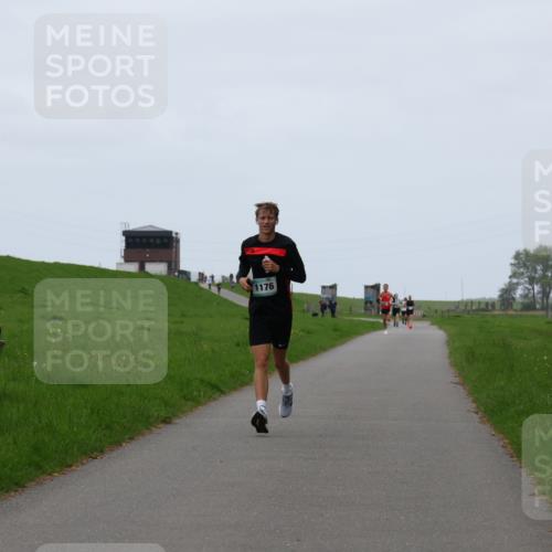 04.05.2025 - 8. Wedeler Halbmarathon Yannick Fuchs http://msf.ph/oto/7826774 04.05.2025 11:14:14 Laufen 1176 meine-sportfotos.de