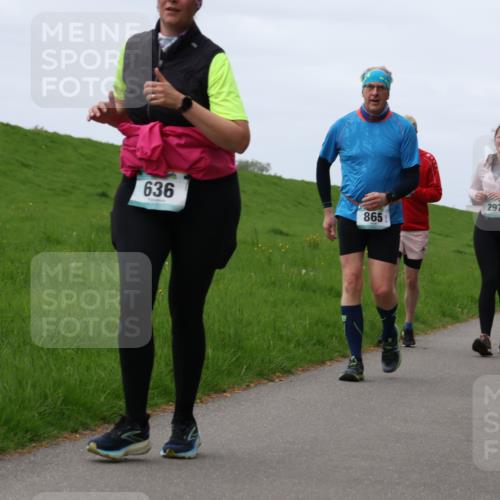 04.05.2025 - 8. Wedeler Halbmarathon Yannick Fuchs http://msf.ph/oto/7826821 04.05.2025 11:33:46 Laufen 636, 865, 297, 808, 11 meine-sportfotos.de