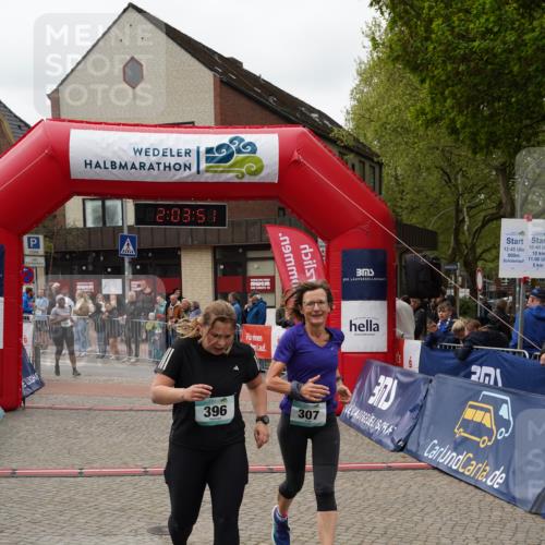 04.05.2025 - 8. Wedeler Halbmarathon Felixshl http://msf.ph/oto/7826836 04.05.2025 12:03:48 Ziel 146, 307, 396, 771 meine-sportfotos.de