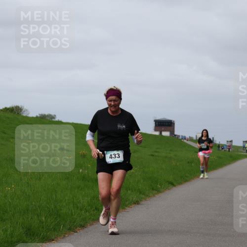 04.05.2025 - 8. Wedeler Halbmarathon Yannick Fuchs http://msf.ph/oto/7826906 04.05.2025 11:56:07 Laufen 433, 78 meine-sportfotos.de