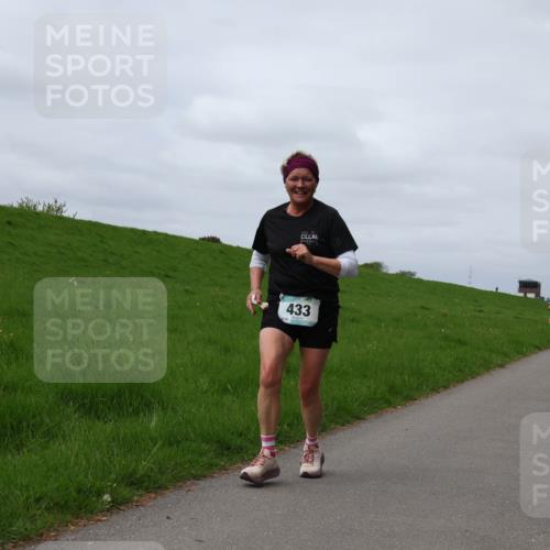 04.05.2025 - 8. Wedeler Halbmarathon Yannick Fuchs http://msf.ph/oto/7826966 04.05.2025 11:56:09 Laufen 433, 78 meine-sportfotos.de
