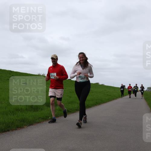 04.05.2025 - 8. Wedeler Halbmarathon Yannick Fuchs http://msf.ph/oto/7826999 04.05.2025 11:33:52 Laufen 414, 297 meine-sportfotos.de