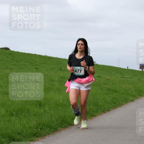 04.05.2025 - 8. Wedeler Halbmarathon Yannick Fuchs http://msf.ph/oto/7827039 04.05.2025 11:56:16 Laufen 477 meine-sportfotos.de