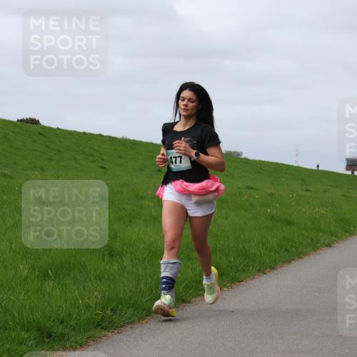 04.05.2025 - 8. Wedeler Halbmarathon Yannick Fuchs http://msf.ph/oto/7827046 04.05.2025 11:56:16 Laufen 477 meine-sportfotos.de