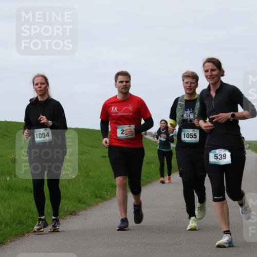04.05.2025 - 8. Wedeler Halbmarathon Yannick Fuchs http://msf.ph/oto/7827054 04.05.2025 11:33:55 Laufen 1054, 2, 71, 1055, 539 meine-sportfotos.de