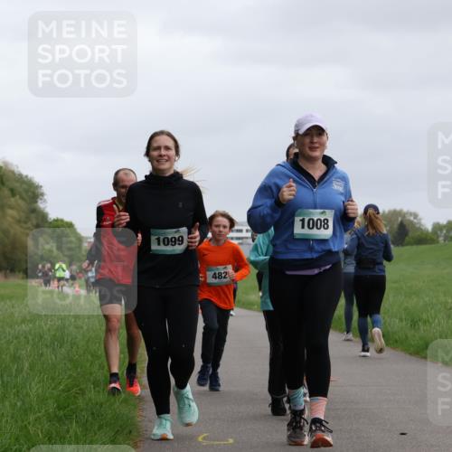 04.05.2025 - 8. Wedeler Halbmarathon Yannick Fuchs http://msf.ph/oto/7827075 04.05.2025 11:14:38 Laufen 1099, 482, 1008 meine-sportfotos.de