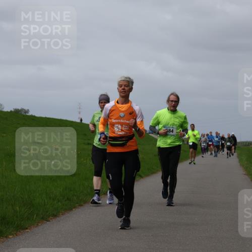 04.05.2025 - 8. Wedeler Halbmarathon Yannick Fuchs http://msf.ph/oto/7827092 04.05.2025 11:56:42 Laufen 584 meine-sportfotos.de