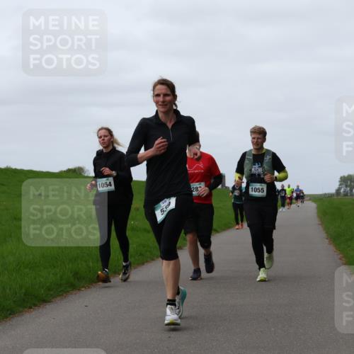 04.05.2025 - 8. Wedeler Halbmarathon Yannick Fuchs http://msf.ph/oto/7827097 04.05.2025 11:33:57 Laufen 1054, 40, 539, 282, 1055 meine-sportfotos.de