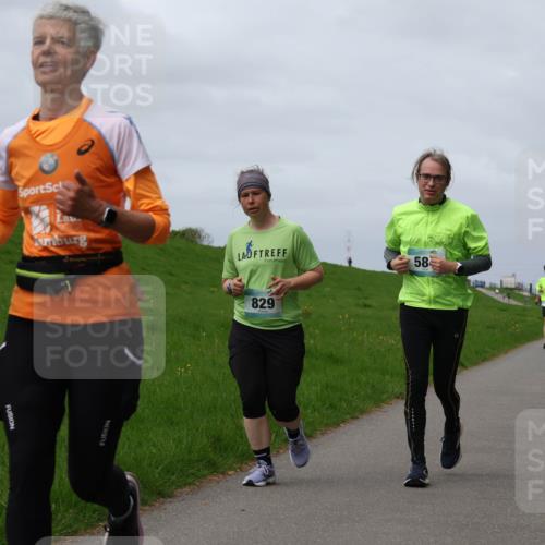 04.05.2025 - 8. Wedeler Halbmarathon Yannick Fuchs http://msf.ph/oto/7827118 04.05.2025 11:56:44 Laufen 829, 58 meine-sportfotos.de