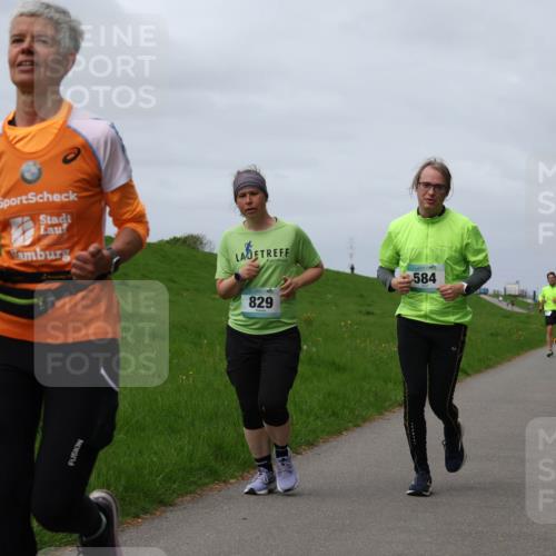 04.05.2025 - 8. Wedeler Halbmarathon Yannick Fuchs http://msf.ph/oto/7827120 04.05.2025 11:56:44 Laufen 829, 584 meine-sportfotos.de