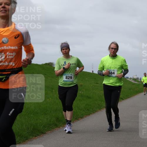 04.05.2025 - 8. Wedeler Halbmarathon Yannick Fuchs http://msf.ph/oto/7827123 04.05.2025 11:56:44 Laufen 829, 584 meine-sportfotos.de