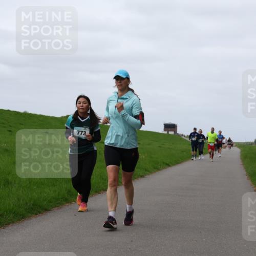 04.05.2025 - 8. Wedeler Halbmarathon Yannick Fuchs http://msf.ph/oto/7827210 04.05.2025 11:34:08 Laufen 773 meine-sportfotos.de