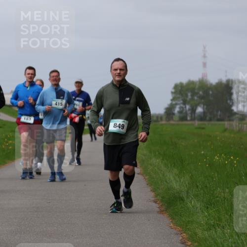 04.05.2025 - 8. Wedeler Halbmarathon Yannick Fuchs http://msf.ph/oto/7827213 04.05.2025 11:57:01 Laufen 183, 415, 849 meine-sportfotos.de