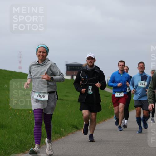 04.05.2025 - 8. Wedeler Halbmarathon Yannick Fuchs http://msf.ph/oto/7827243 04.05.2025 11:57:03 Laufen 909, 183, 415, 849 meine-sportfotos.de